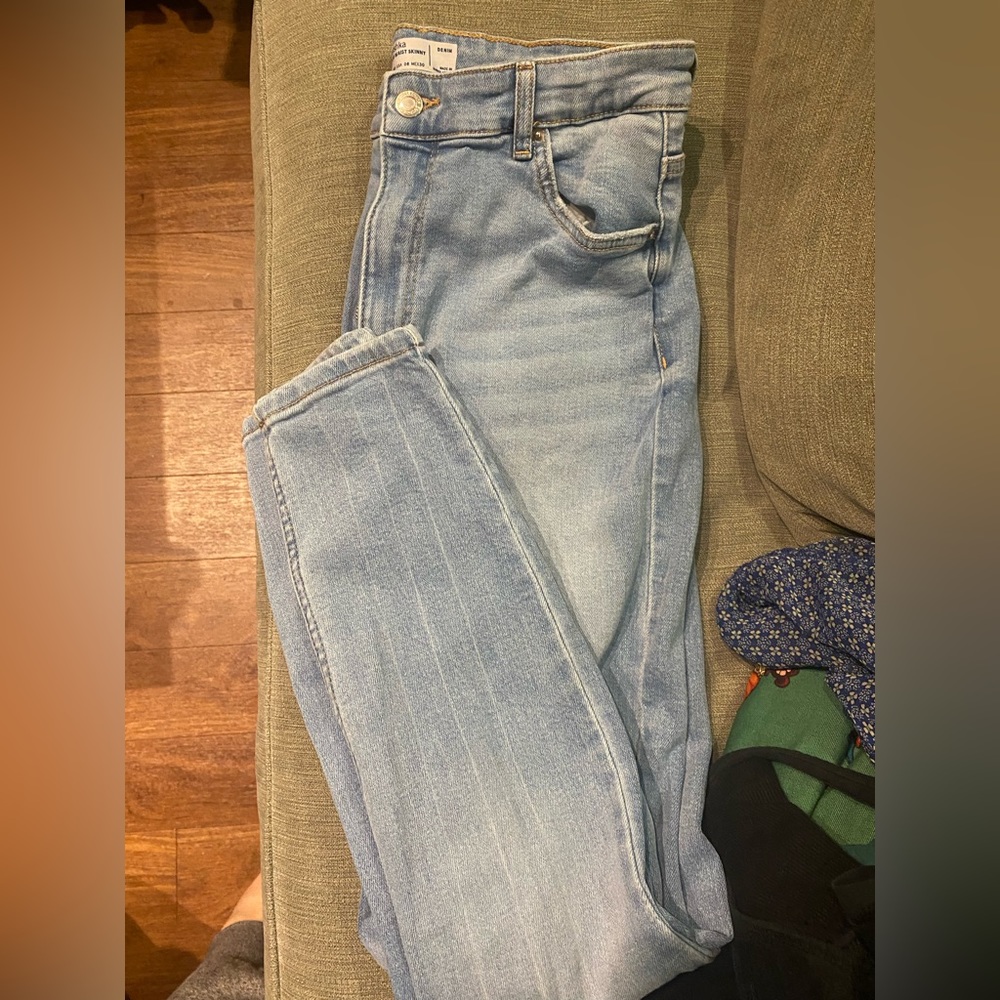 COPY - BERSHKA Jeans. Like new. Never worn. Size 8.